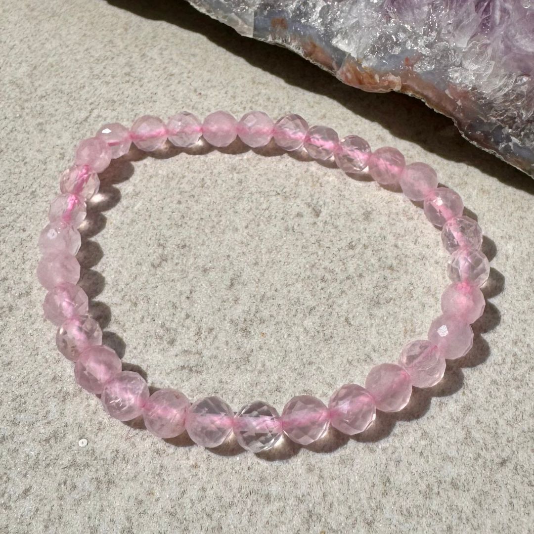 LOVE ENERGY ROSENQUARZ (facettiert) - thatspiritualshop.de