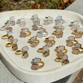 VENUS ENERGY RING  Regenbogen Mondstein und Rosenquarz