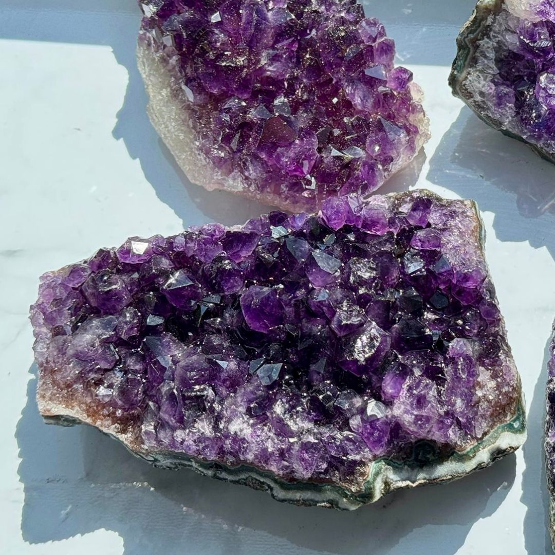 Amethyst Handstück AA+ - thatspiritualshop.de