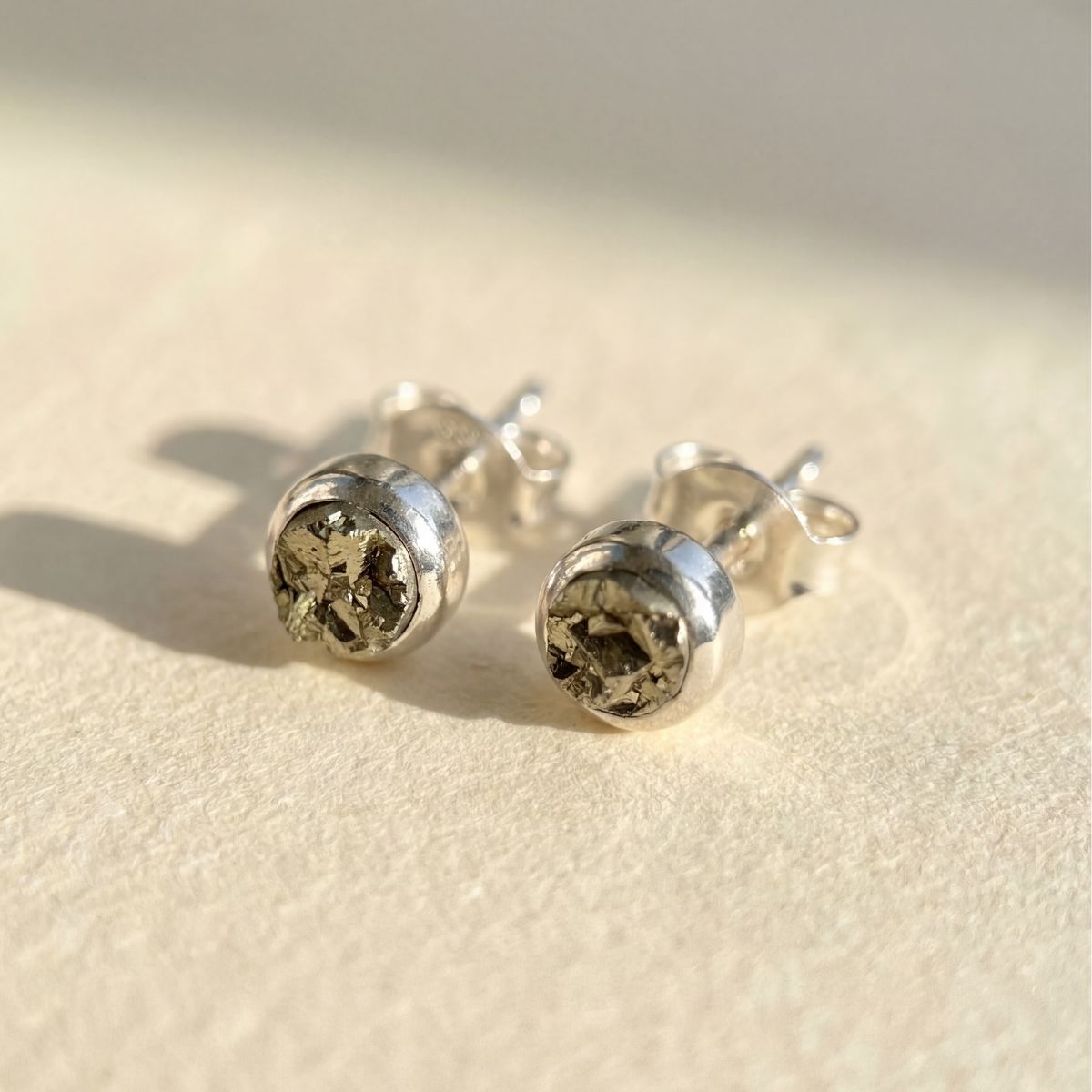 PYRIT ENERGY OHRSTECKER - thatspiritualshop.de