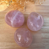 Rosenquarz | Madagaskar (groß) - thatspiritualshop.de