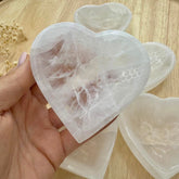 Selenit Schale Herzform - thatspiritualshop.de